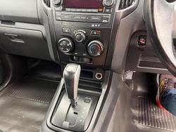 2016 Isuzu D-MAX SX High Ride MY15.5 4x2 Splash White