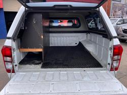 2016 Isuzu D-MAX SX High Ride MY15.5 4x2 Splash White