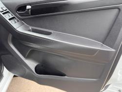 2016 Isuzu D-MAX SX High Ride MY15.5 4x2 Splash White