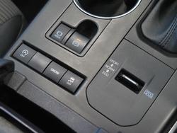 2021 Toyota Kluger GX