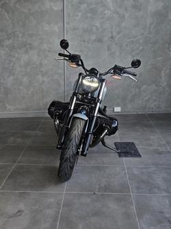 2025 BMW R 18 Blacked Out R 18 Grey