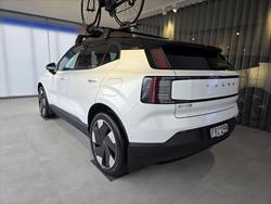 2024 Volvo EX30 Single Motor Extended Range Ultra