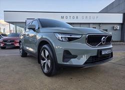 2025 Volvo XC40 Plus B4