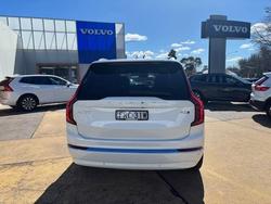 2025 Volvo
XC90 Plus B5 Bright