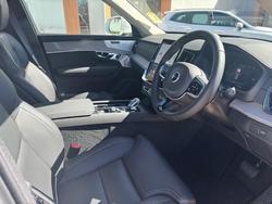 2025 Volvo
XC90 Plus B5 Bright