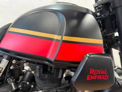 2022 Royal Enfield SCRAM 411 - MID E5 BLAZING BLACK