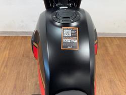 2022 Royal Enfield SCRAM 411 - MID E5 BLAZING BLACK