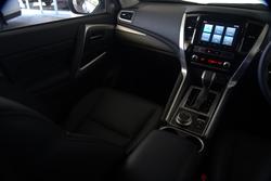 2024 Mitsubishi Pajero Sport GLS