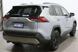 2025 Toyota
                RAV4 Cruiser