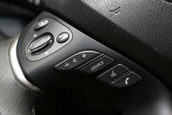 2019 Nissan
Pathfinder ST-L