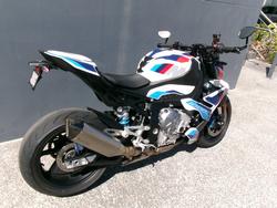 2023 BMW Motorrad M 1000 R LIGHTWHITE UNI/M MOTORSPORT