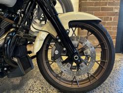 2023 Harley-Davidson Street Glide ST 117 (FLHXST) Touring White