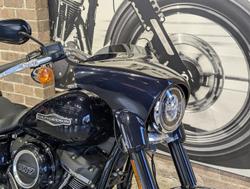 2019 Harley-Davidson Sport Glide 107 (FLSB) Softail Blue