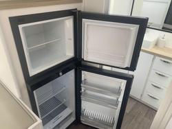 2025 Supreme 2000_R_K1e1_T Classic Tourer 20'