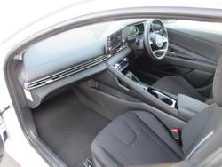 2025 Hyundai i30 Hybrid