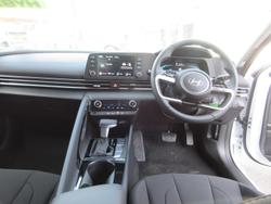 2025 Hyundai i30 Hybrid