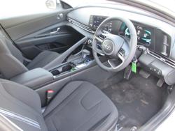 2025 Hyundai i30 Hybrid