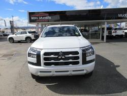 2025 Mitsubishi Triton GSR