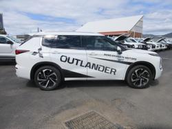 2025 Mitsubishi Outlander PHEV Exceed