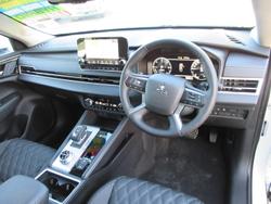 2025 Mitsubishi Outlander PHEV Exceed