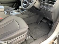 2025 KGM SsangYong Musso ELX Q261 MY24 4X4 Dual Range Grand White