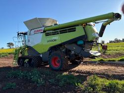 2017 CLAAS Lexion 770Tt