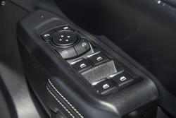 2025 Ford Everest Platinum