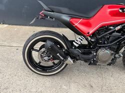 2020 HUSQVARNA VITPILEN 401 RED