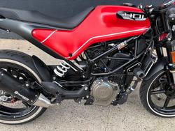 2020 HUSQVARNA VITPILEN 401 RED
