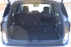 2025 Ford Everest Platinum