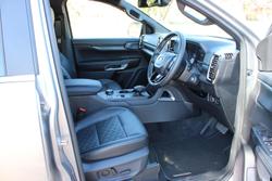 2025 Ford Everest Platinum