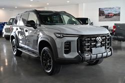2025 LDV
D90 Executive