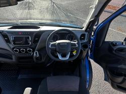 2024 Iveco Daily 50C21 Blue