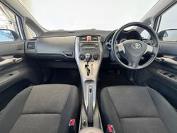 2008 Toyota
Corolla Conquest
