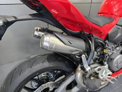 2025 Ducati Panigale V2 Panigale Red