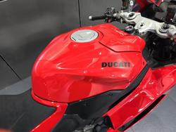 2025 Ducati Panigale V2 Panigale Red
