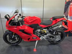 2025 Ducati Panigale V2 Panigale Red