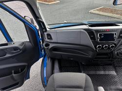 2024 Iveco Daily 50C21 Blue