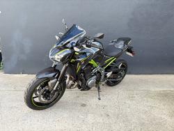 2017 Kawasaki ZR 900 GREY