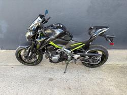 2017 Kawasaki ZR 900 GREY