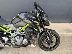 2017 Kawasaki ZR 900 GREY
