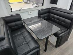 2020 JB Caravans 21'6 Dirt Road Xtreme Rd Cafe