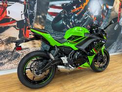 2024 Kawasaki NINJA 650L KRT GREEN