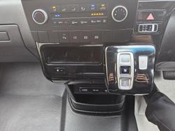 2024 Hyundai STARIA US4.V3 MY25 AWD Shimmering Silver