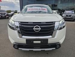 2023 Nissan Pathfinder Ti-L