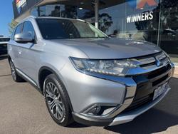 2016 Mitsubishi Outlander LS