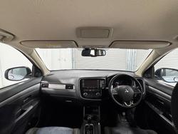 2016 Mitsubishi Outlander LS