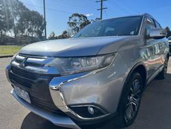 2016 Mitsubishi Outlander LS