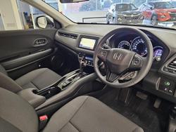2019 Honda
HR-V VTi-S