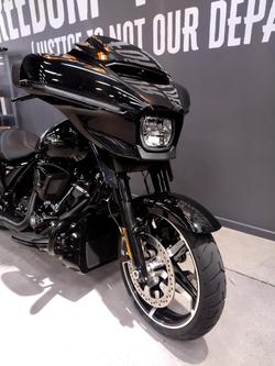 2025 Harley-Davidson Street Glide 117 (FLHX) Touring Black